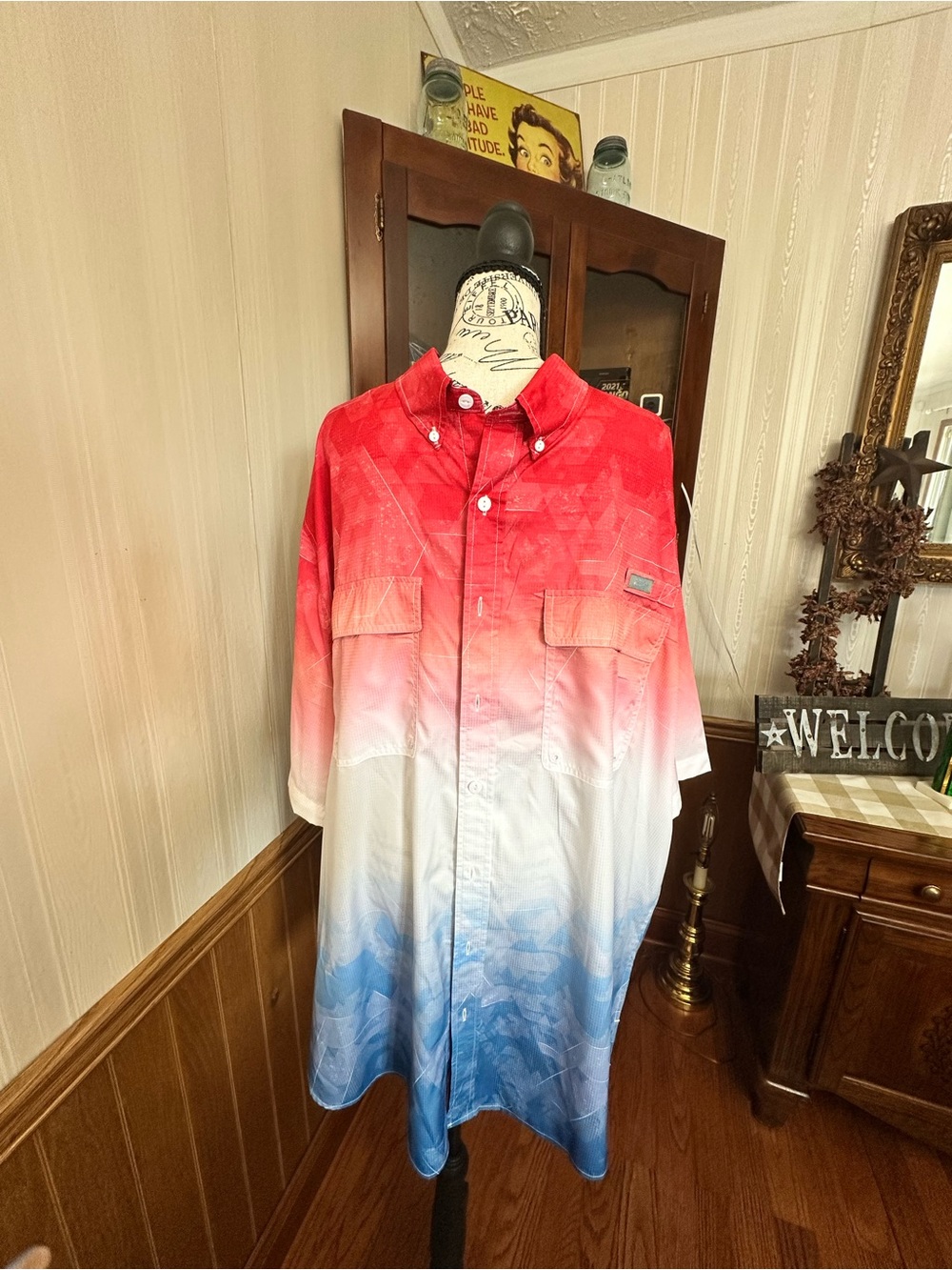 Men's Casual Button-Down Ombre Red to Blue Short-Sleeve Shirt